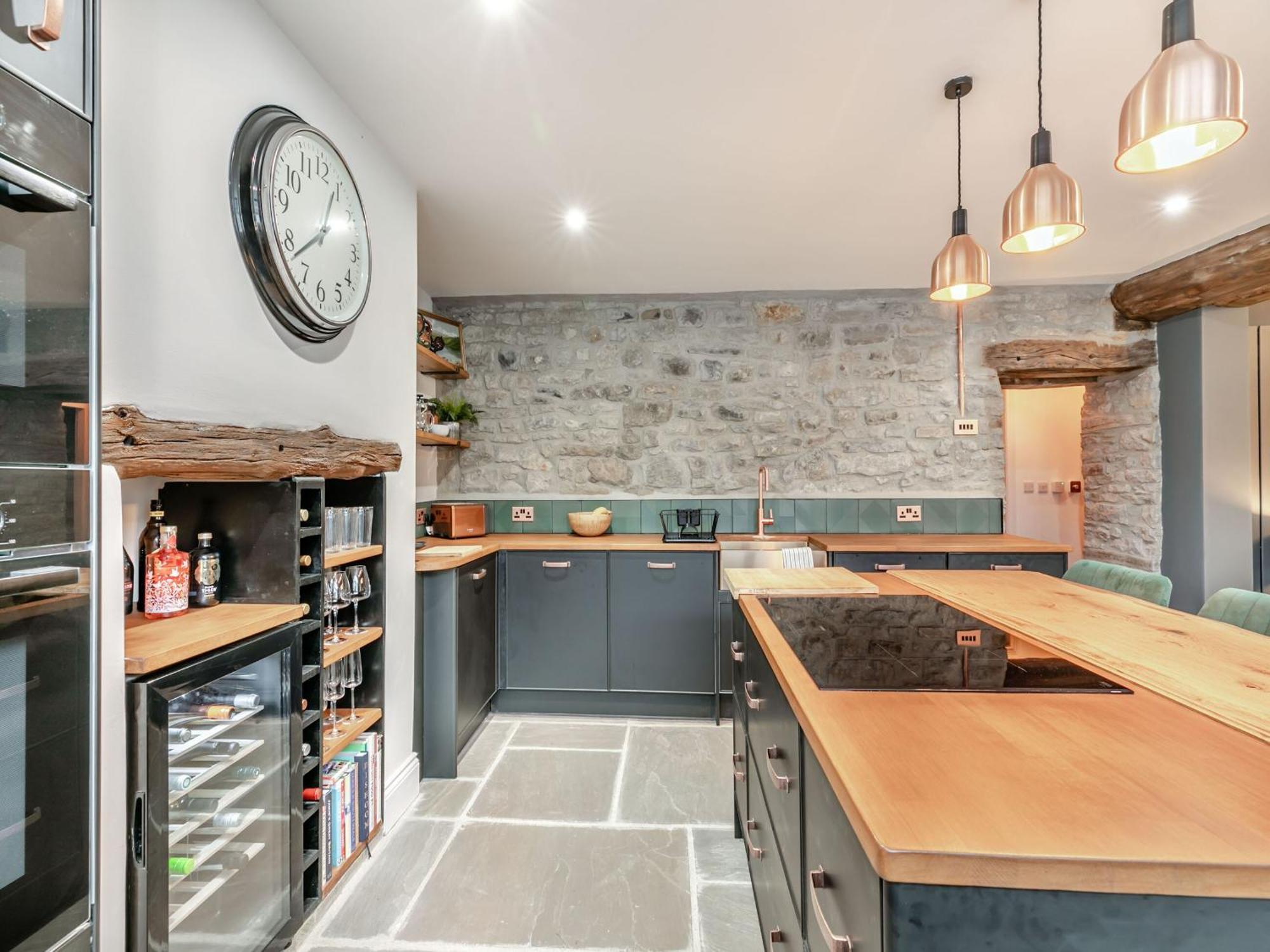 Verona House Tideswell Esterno foto
