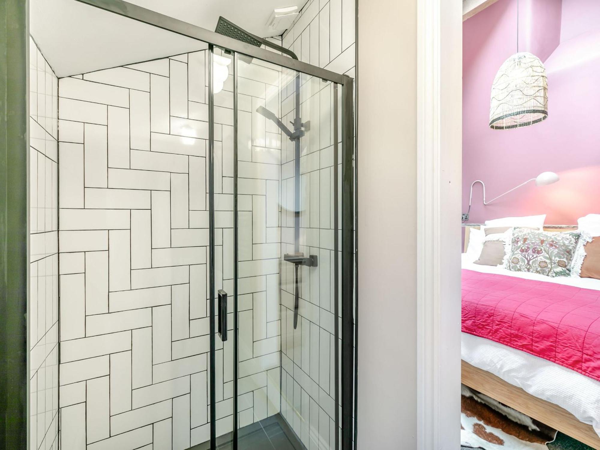 Verona House Tideswell Esterno foto